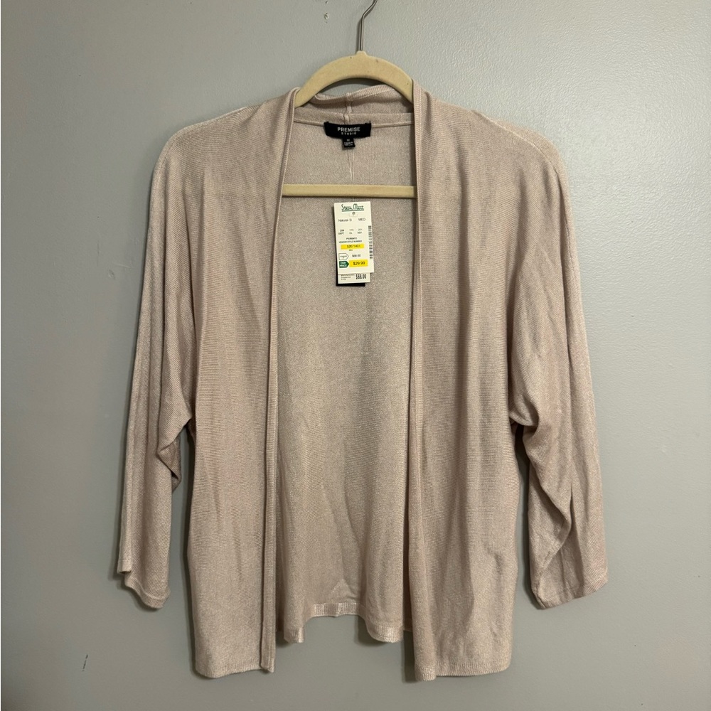 🗽NWT cardigan size medium
